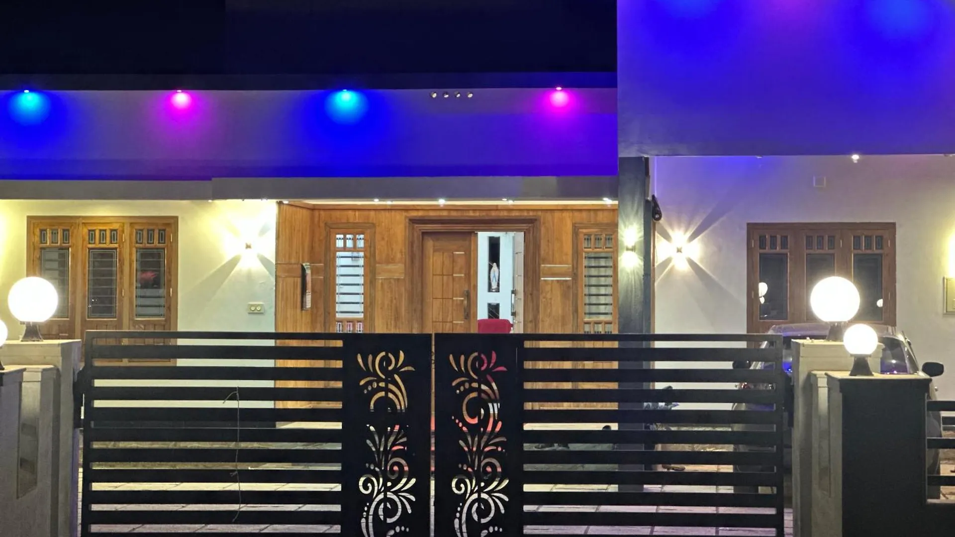 Wayanadan Mountain View Service Villa Koroth 0*,  الهند