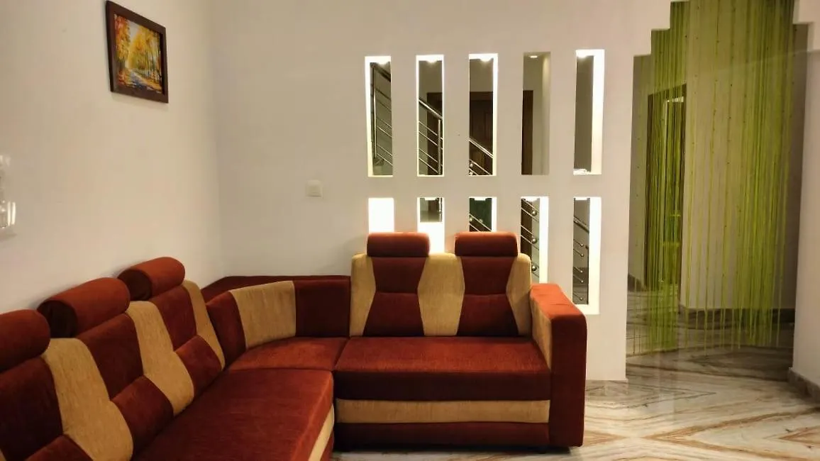 Wayanadan Mountain View Service Villa Koroth 0*,